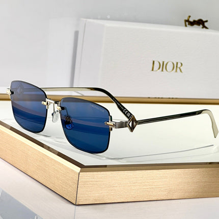 MONTAIGNE SUNGLASS CD DIAMOND S11U IN METAL