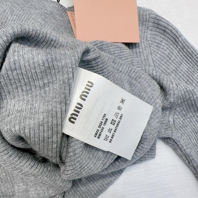 MIUMIU SWEATER STYLE 721