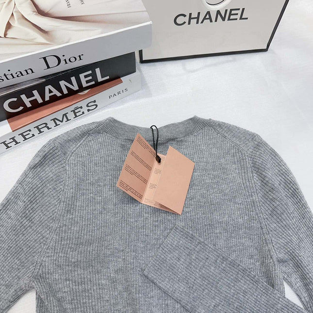 MIUMIU SWEATER STYLE 721