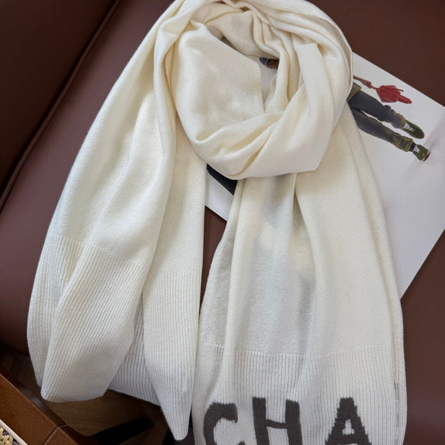 CHANEL 25S SCARF 170 CM IN CASHMERE 943081