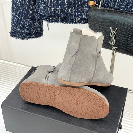 ALAIA 26S SNOW BOOTS IN GREY SUEDE AND WOOL