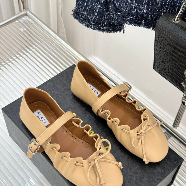 ALAIA 26S MARY JANE FLATS IN LIGHT YELLOW BEIGE LAMBSKIN WITH BOW