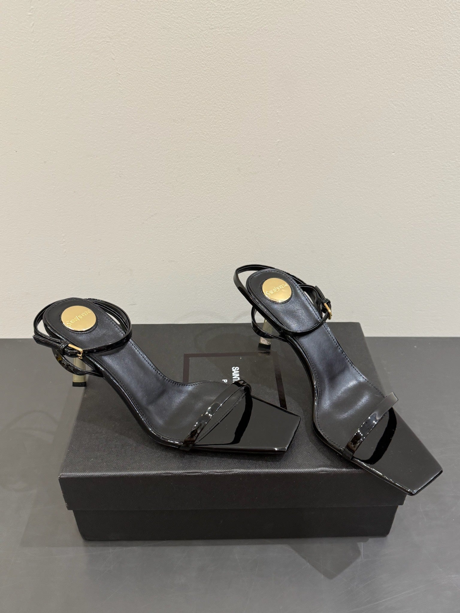 YSL KITTEN HEEL SANDALS 25S IN BLACK GLOSSY LAMBSKIN