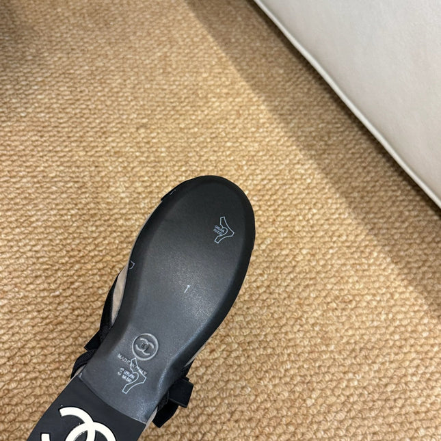 CHANEL 26S MARY JANE FLATS IN BLACK AND GREY MESH RIBBON STRAP CAP TOE
