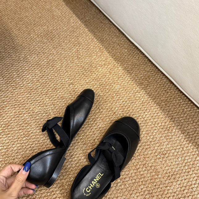 CHANEL 26S MARY JANE SLINGBACK FLATS IN BLACK CALFSKIN CAP TOE RIBBON STRAP