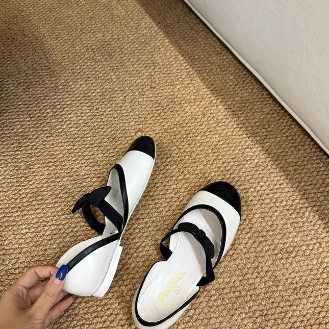 CHANEL 26S MARY JANE SLINGBACK FLATS IN WHITE AND BLACK CALFSKIN CAP TOE RIBBON STRAP