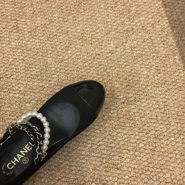 CHANEL 26S MARY JANE PEARL STRAP HIGH HEELS IN BLACK CALFSKIN