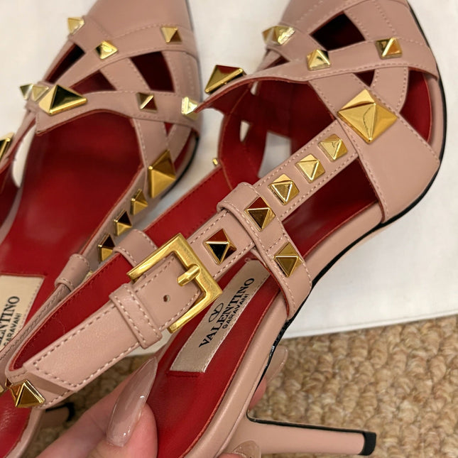 VALENTINO 26S ROCKSTUD SLINGBACK HEELS IN BLUSH NUDE CALFSKIN