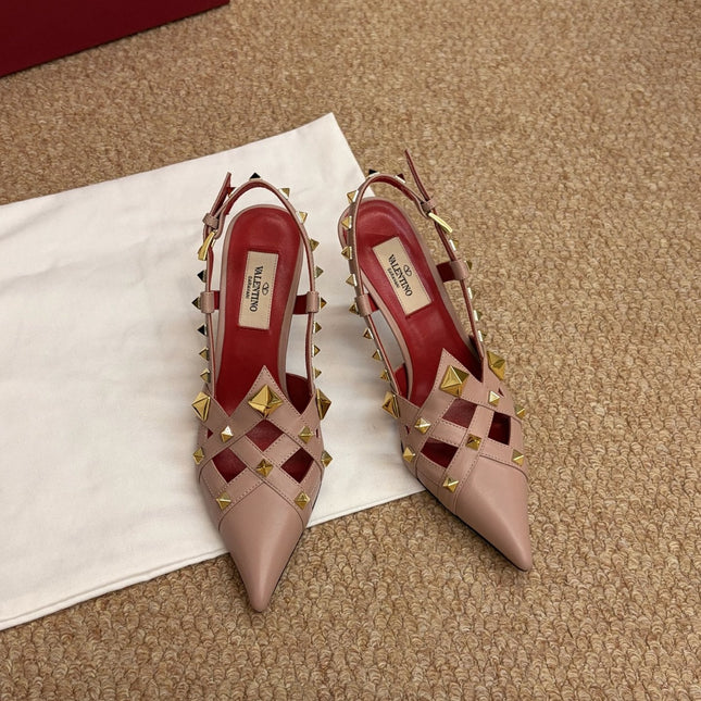 VALENTINO 26S ROCKSTUD SLINGBACK HEELS IN BLUSH NUDE CALFSKIN