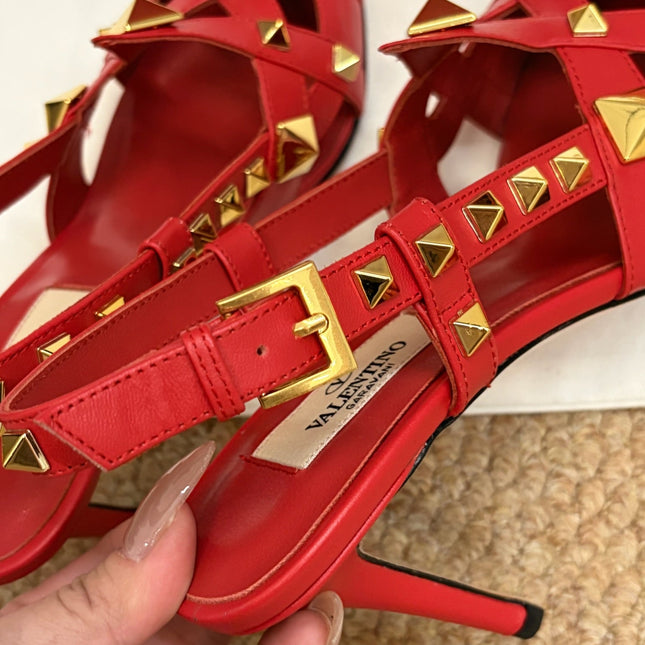 VALENTINO 26S ROCKSTUD SLINGBACK HEELS IN RED CALFSKIN