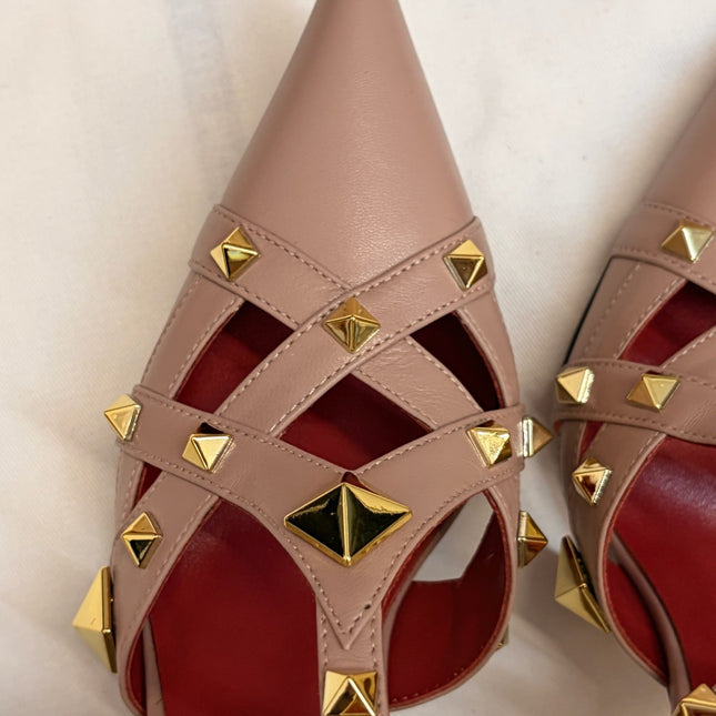 VALENTINO 26S OCKSTUD HEELS IN BLUSH NUDE CALFSKIN