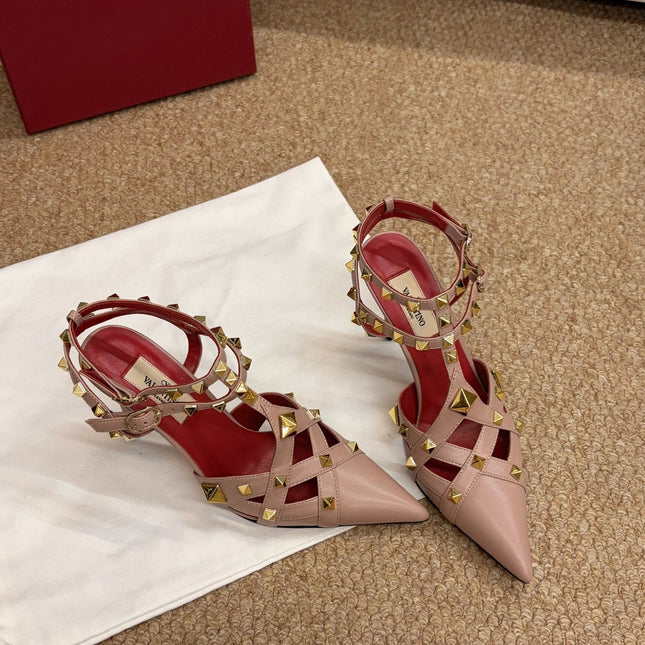 VALENTINO 26S OCKSTUD HEELS IN BLUSH NUDE CALFSKIN