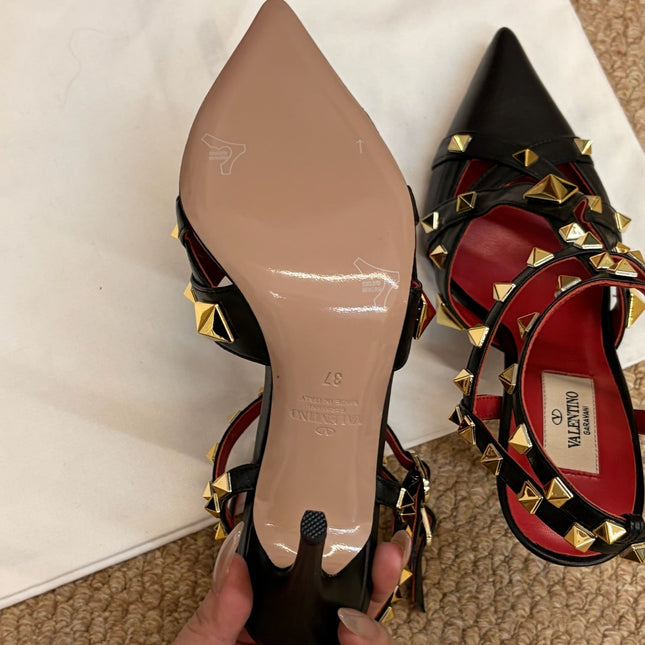 VALENTINO 26S OCKSTUD HEELS IN BLACK CALFSKIN