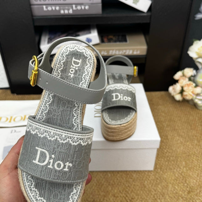 DIOR 26S ESPADRILLE WEDGE SANDAL IN GREY DIOR OBLIQUE EMBROIDERED CANVAS
