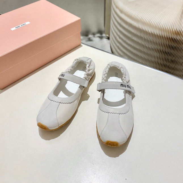 MIUMIU 26S RUCHES NAPPA BALLERINAS IN CREAM WHITE SUEDE AND FABRIC