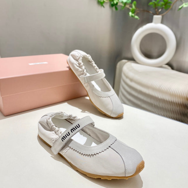 MIUMIU 26S RUCHES NAPPA BALLERINAS IN CREAM WHITE SUEDE AND FABRIC