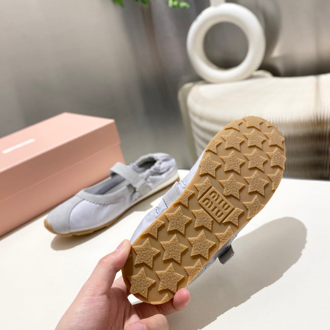 MIUMIU 26S BALLERINAS IN LILAC GREY FABRIC AND SUEDE