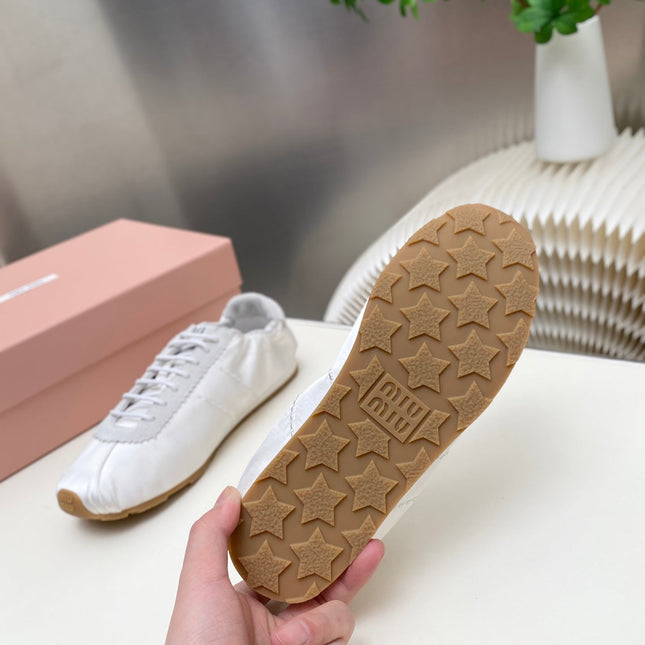 MIUMIU 26S SNEAKERS IN WHITE PLUME SATIN