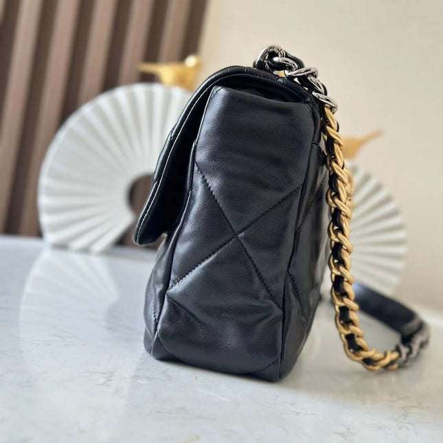 CHANEL 26S FLAP BAG 32 IN BLACK LAMBSKIN