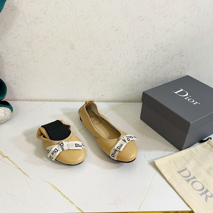 DIOR 26S BOW BALLET FLATS IN BEIGE CALFSKIN