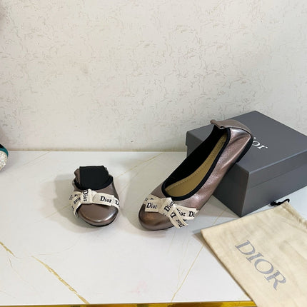 DIOR 26S BOW BALLET FLATS IN TAUPE METALLIC CALFSKIN