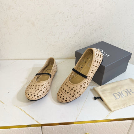 DIOR 26S MARY JANE FLATS IN BEIGE CALFSKIN