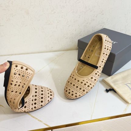DIOR 26S MARY JANE FLATS IN BEIGE CALFSKIN