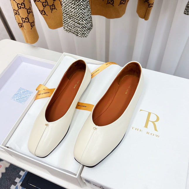 THE ROW 26S SQUARE TOE BALLET FLATS IN IVORY WHITE CALFSKIN