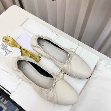 THE ROW 26S BALLET FLATS IN IVORY WHITE CALFSKIN ELASTIC TRIM WITH BOW