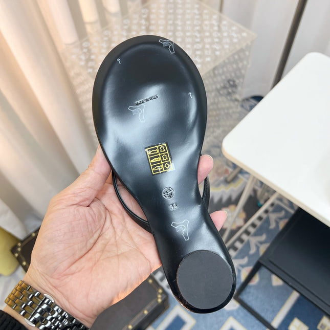 THE ROW 26S THONG SANDALS IN BLACK CALFSKIN
