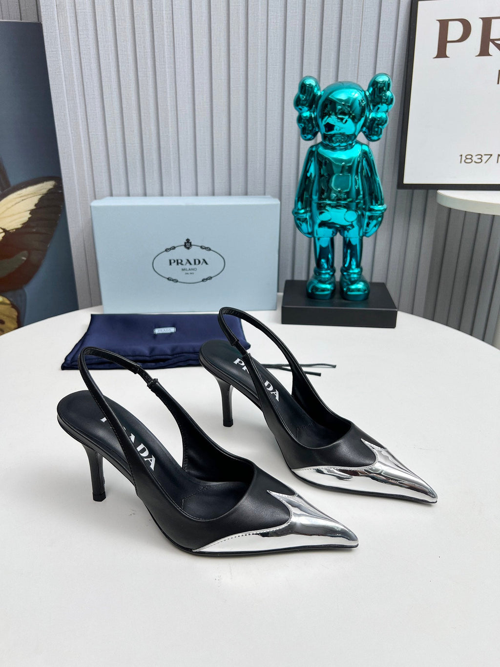 HIGH SLING BACK PUMPS IN SILVER MIX BLACK CALFSKIN