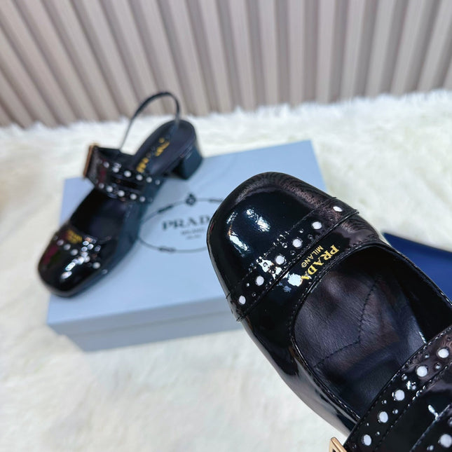 PRADA 26S SQUARE TOE STUDDED SLINGBACK BLOCK HEEL 40MM IN BLACK PATENT CALFSKIN