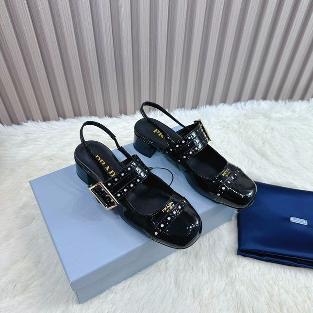PRADA 26S SQUARE TOE STUDDED SLINGBACK BLOCK HEEL 40MM IN BLACK PATENT CALFSKIN