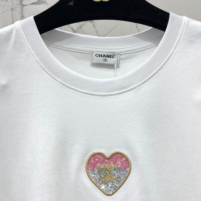 CHANEL 26S SHORT-SLEEVE T-SHIRT 831