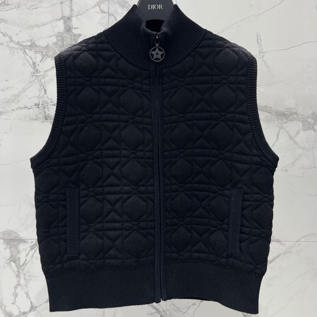DIOR 26S DIAMOND-PATTERN KNIT VEST 946