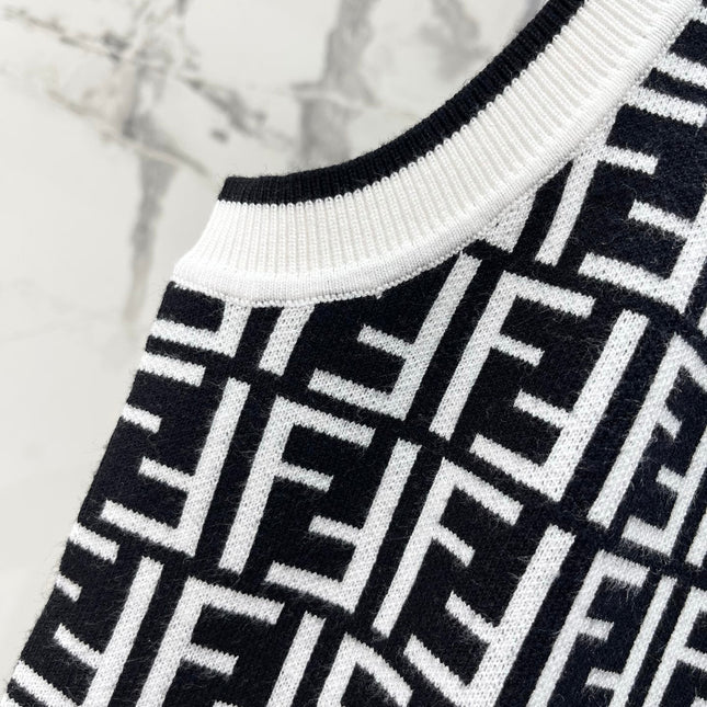 FENDI 26S KNIT TANK TOP 047