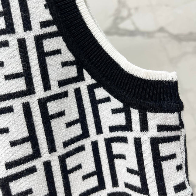 FENDI 26S KNIT TANK TOP 046