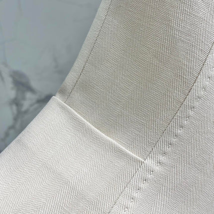 MAXMARA 26S SLEEVELESS V-NECK VEST 255
