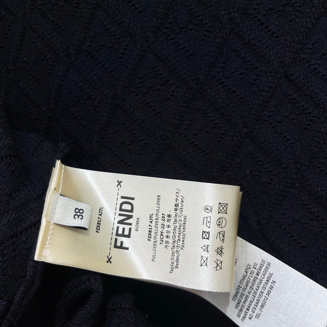 FENDI 26S SLEEVELESS KNIT TOP 355