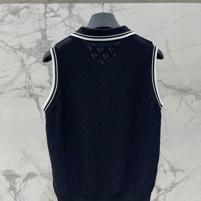 FENDI 26S SLEEVELESS KNIT TOP 355
