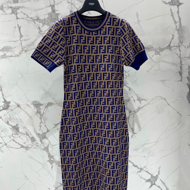 FENDI 26S SHORT-SLEEVE KNIT DRESS 284