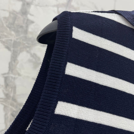 VALENTINO 26S SLEEVELESS KNIT CARDIGAN 376
