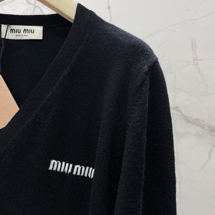 MIUMIU 26S V-NECK KNIT CARDIGAN 1300