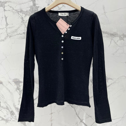 MIUMIU 26S V-NECK BUTTONED LONG-SLEEVE KNIT TOP 1430