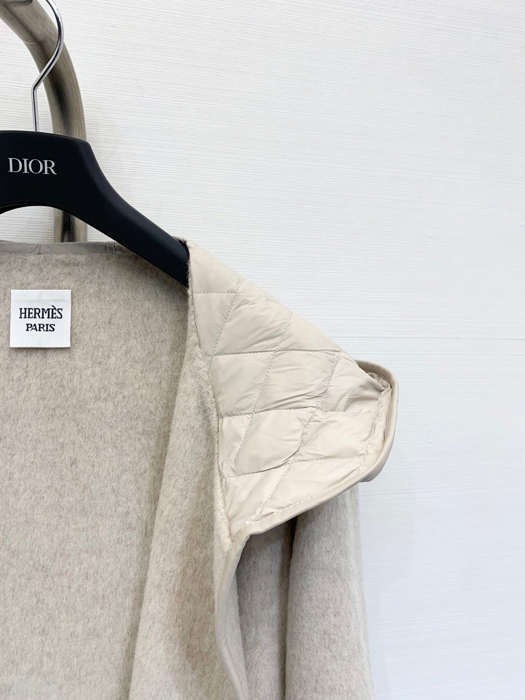 HERMES 25S KNIT HOODED COAT WITH SHEARLING TRIM 216
