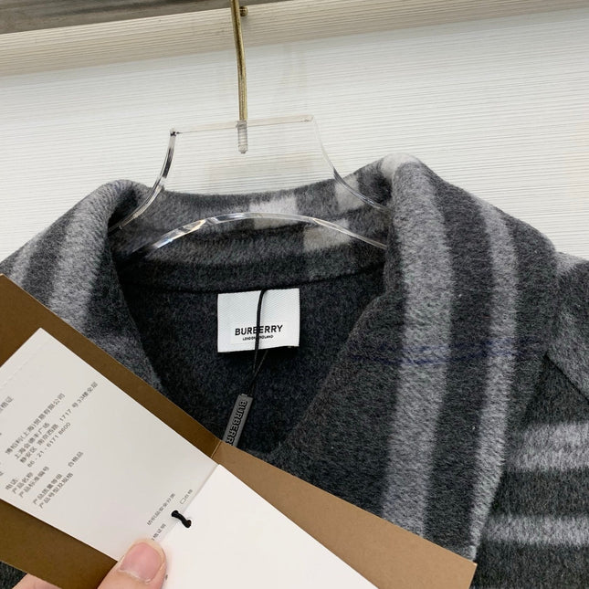 BURBERRY 25S COAT 245