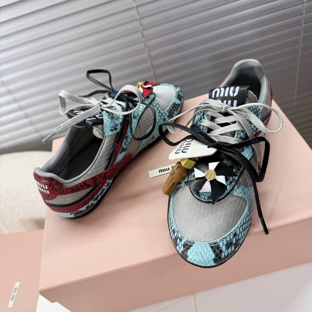 MIUMIU 26S GYMNASIUM SNEAKER IN SILVER FABRIC AND TURQUOISE BLUE SNAKE EFFECT CALFSKIN