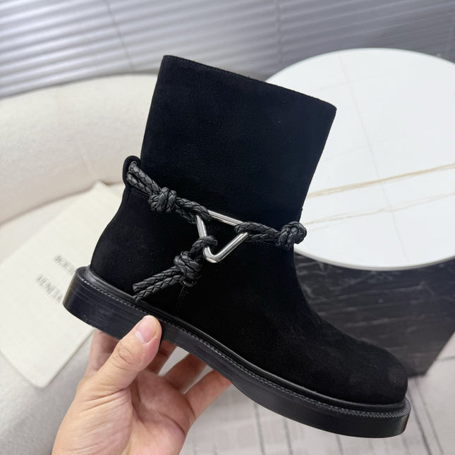 BOTTEGA VENETA 26S ANKLE BOOTS IN BLACK SUEDE WITH ROPE DETAIL