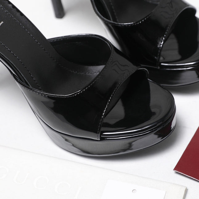 GUCCI 26S HEELED SLIDE SANDALS 120MM IN BLACK PATENT CALFSKIN