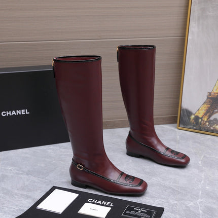 CHANEL 26S KNEE HIGH BOOTS IN BURGUNDY CALFSKIN WITH BLACK PATENT LEATHER TRIM AND CC LOGO ON TOE CAP
